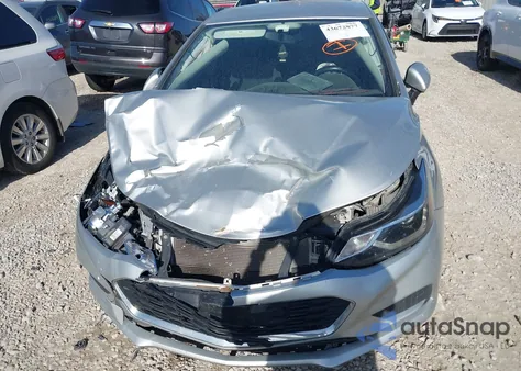 2017 Chevrolet Cruze Lt Auto z USA, uszkodzony, nr VIN 1G1BE5SM3H7111628